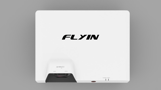 Flyin E7 4K Laser Projecteur à courte portée 3840x2160 3LCD 7500 ANSI Zoom numérique pour l'enseignement des affaires en plein air US Plug