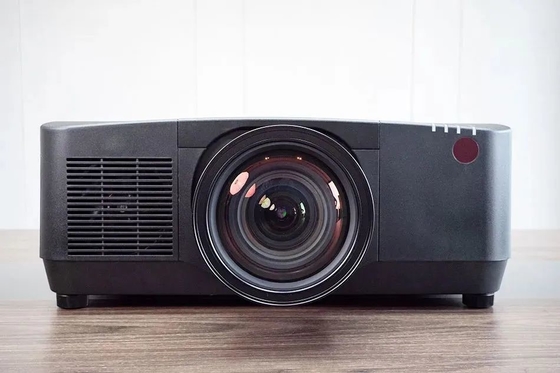 Flyin EL-G36KU Projecteur laser holographique 4K 7D avec 3LCD 30K ANSI Lumens pour bâtiments extérieurs