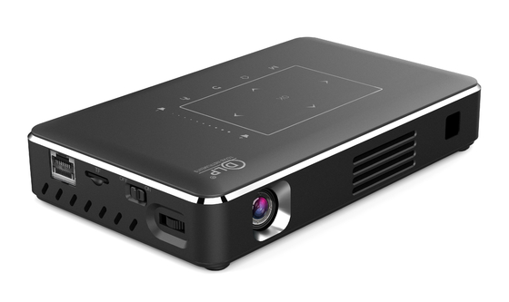 Flyin P10-II Vente à chaud Logo personnalisé Mini 3D 4K 150 lumens DLP 9000mAh Projecteur Android 9.0