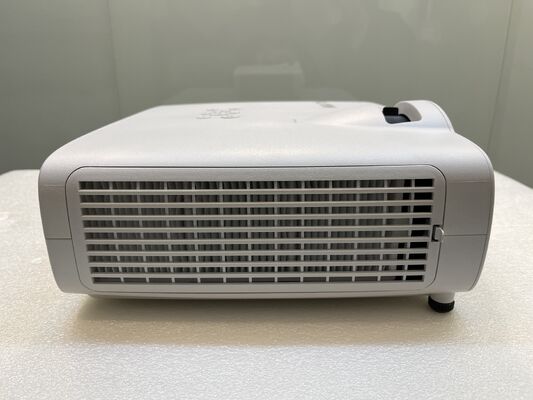 Flyin 5000 ANSI Lumens 3LCD Laser Projector WUXGA Native Support 4K Short Throw HDBaseT Éducation à la cartographie 3D